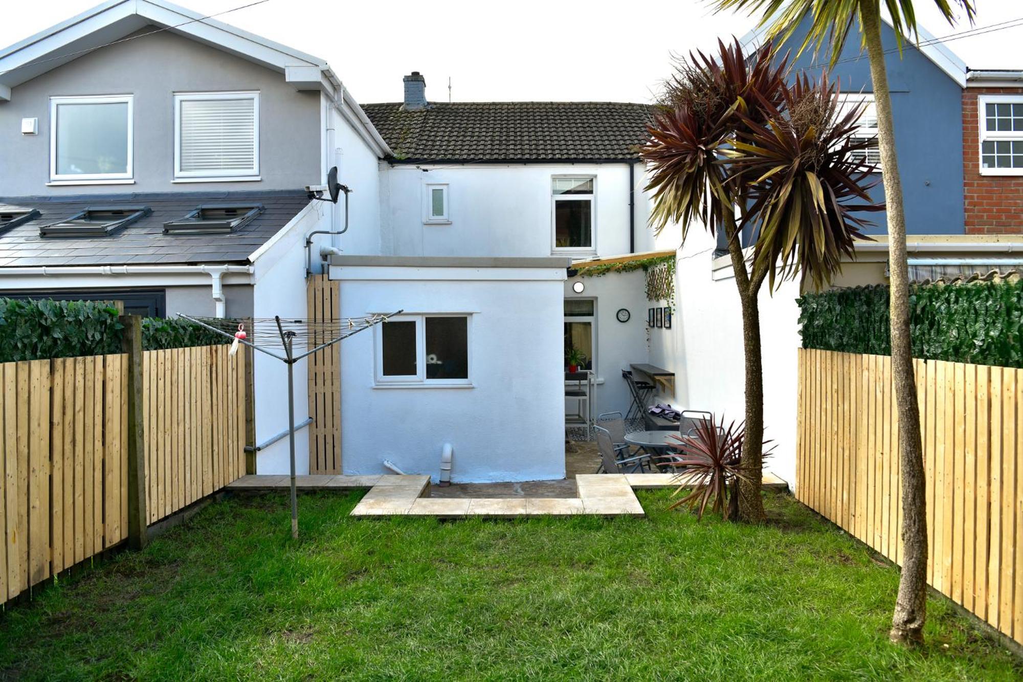 Free Parking - Heart Of The City - Superb Townhouse & Garden - Peaceful Area But Only 5Min Walk To Beach, Shops, Bars, Arena, Marina, Parks Swansea Buitenkant foto